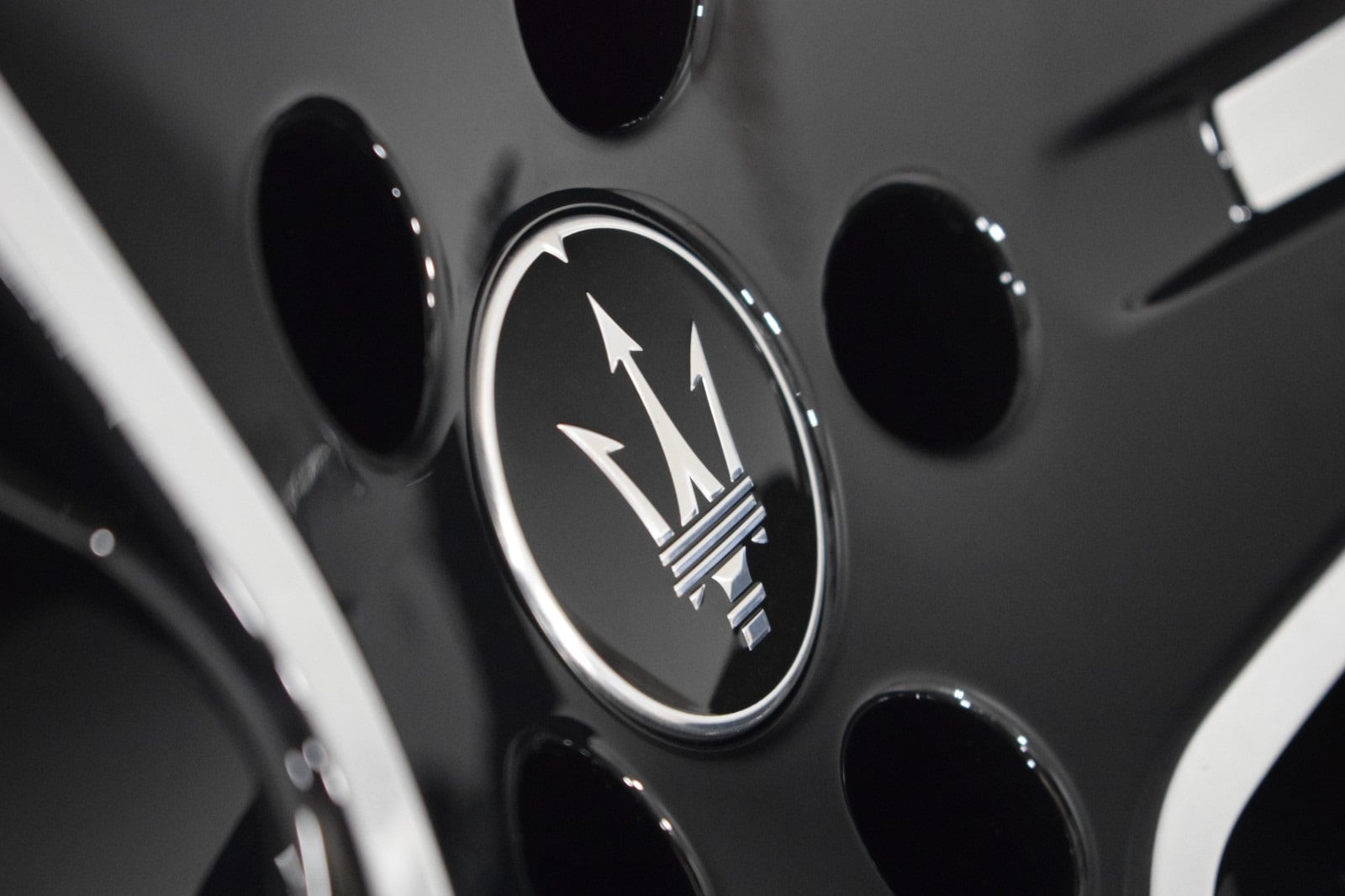 Thumbnail: 2025 Maserati Grecale - 20