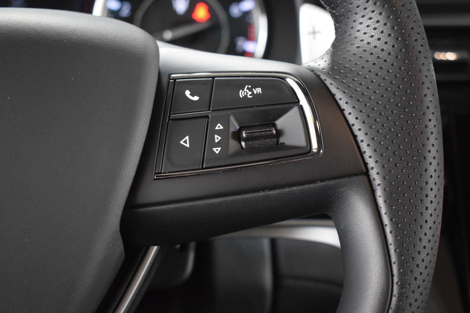 Thumbnail: 2024 Maserati Quattroporte - 28