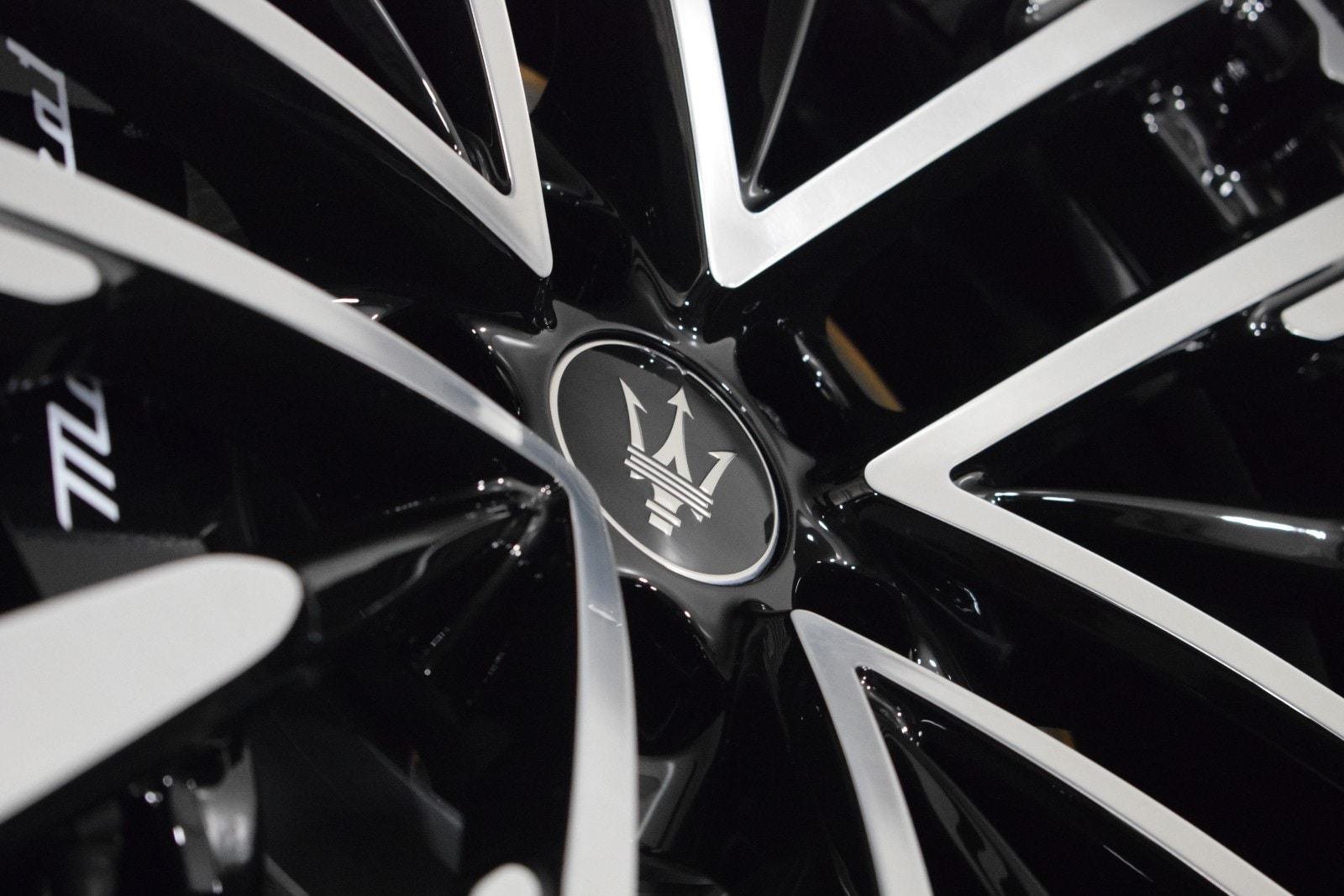 Thumbnail: 2025 Maserati Grecale - 17