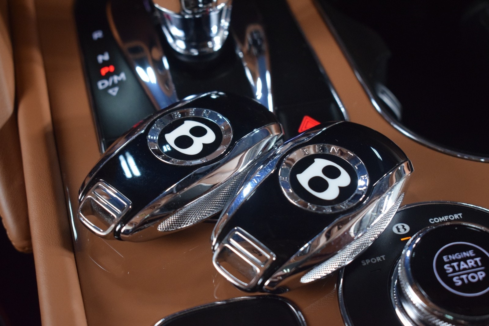Thumbnail: 2022 Bentley Bentayga - 44