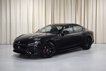 2024 Maserati Ghibli Modena Sedan