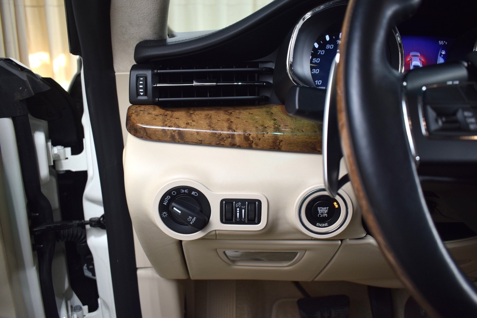 Thumbnail: 2014 Maserati Quattroporte - 29