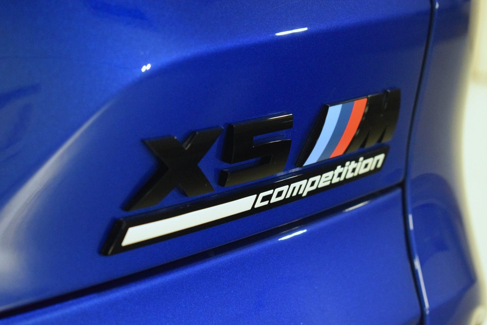 Thumbnail: 2025 BMW X5 - 12