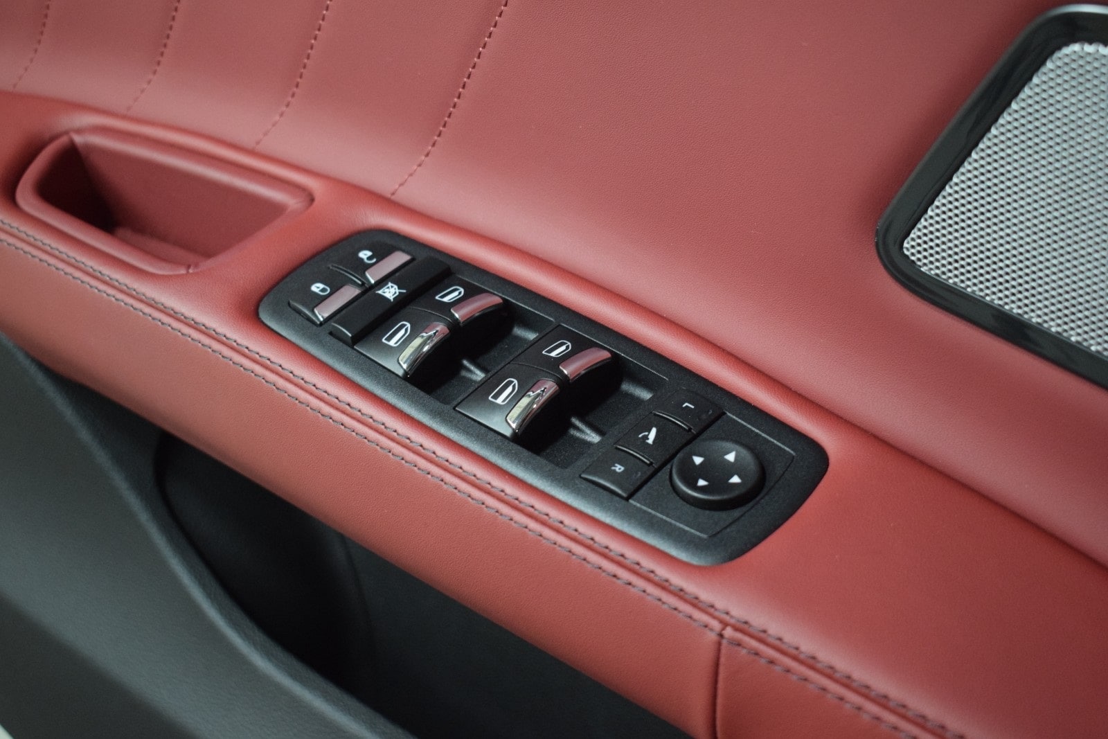 Thumbnail: 2022 Maserati Quattroporte - 40