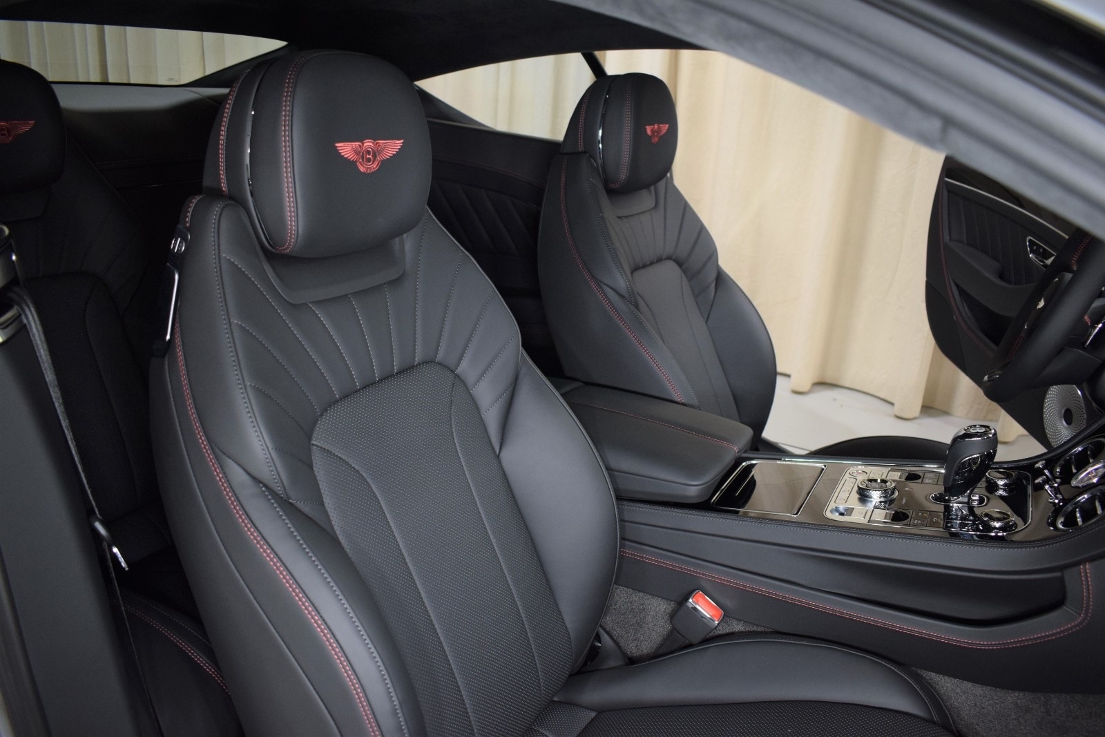 Thumbnail: 2024 Bentley Continental - 23