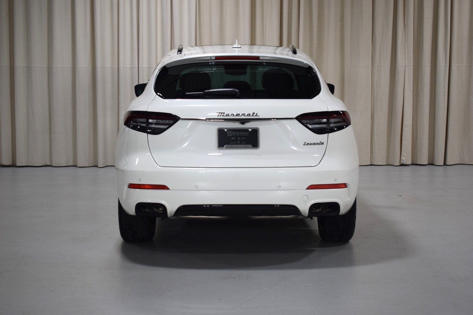 Thumbnail: 2022 Maserati Levante - 15