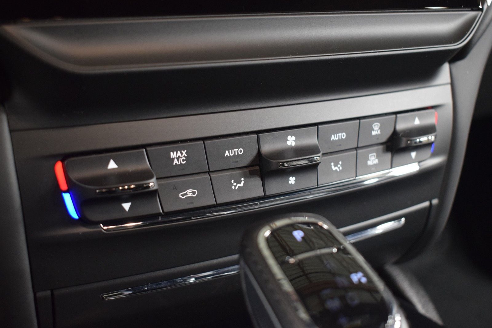 Thumbnail: 2024 Maserati Ghibli - 33