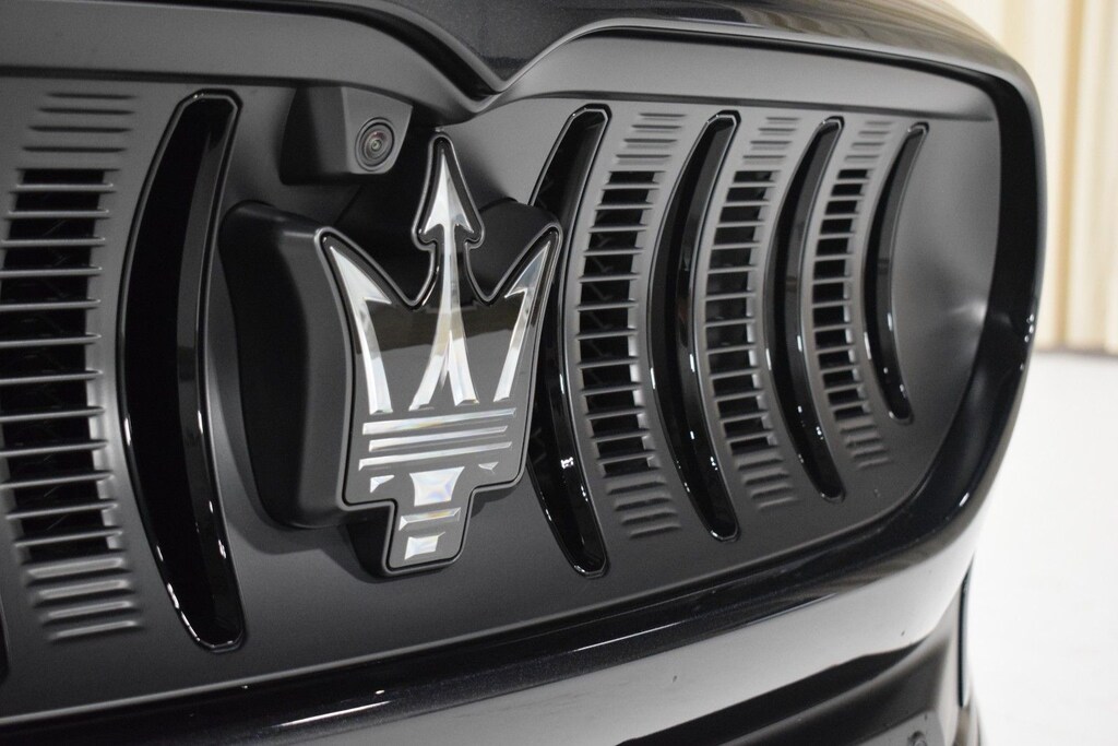 New 2025 Maserati Grecale Folgore SUV