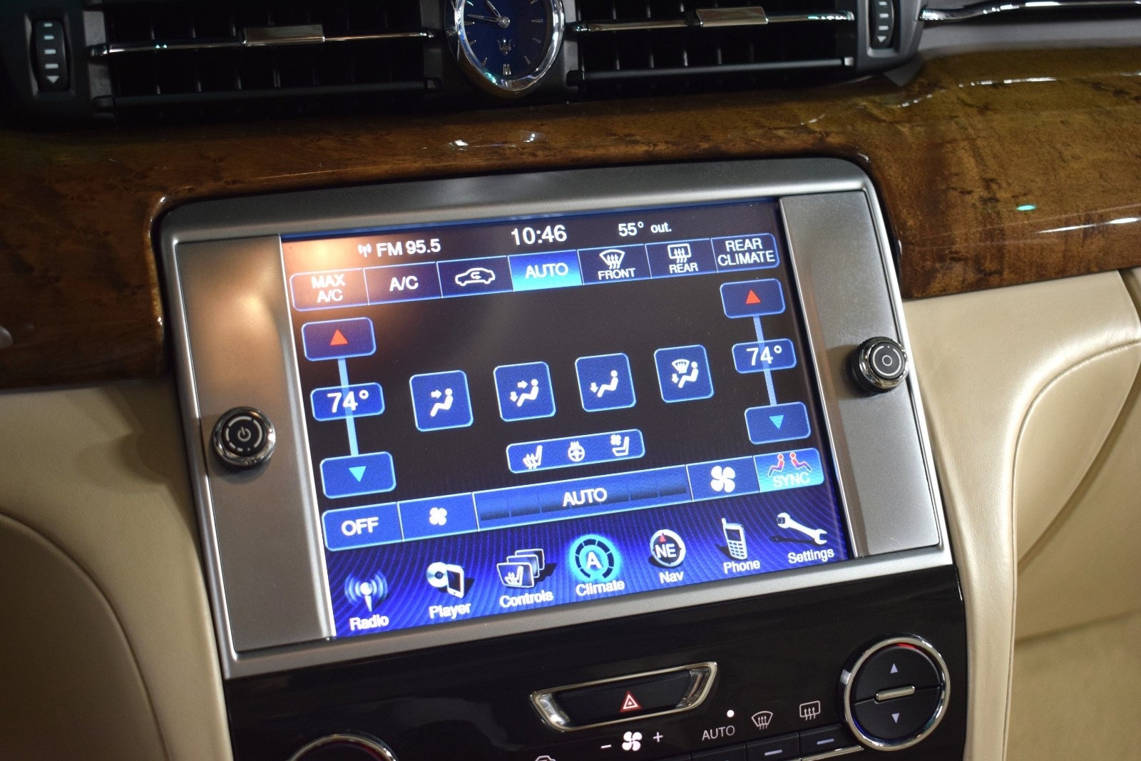 Thumbnail: 2014 Maserati Quattroporte - 32