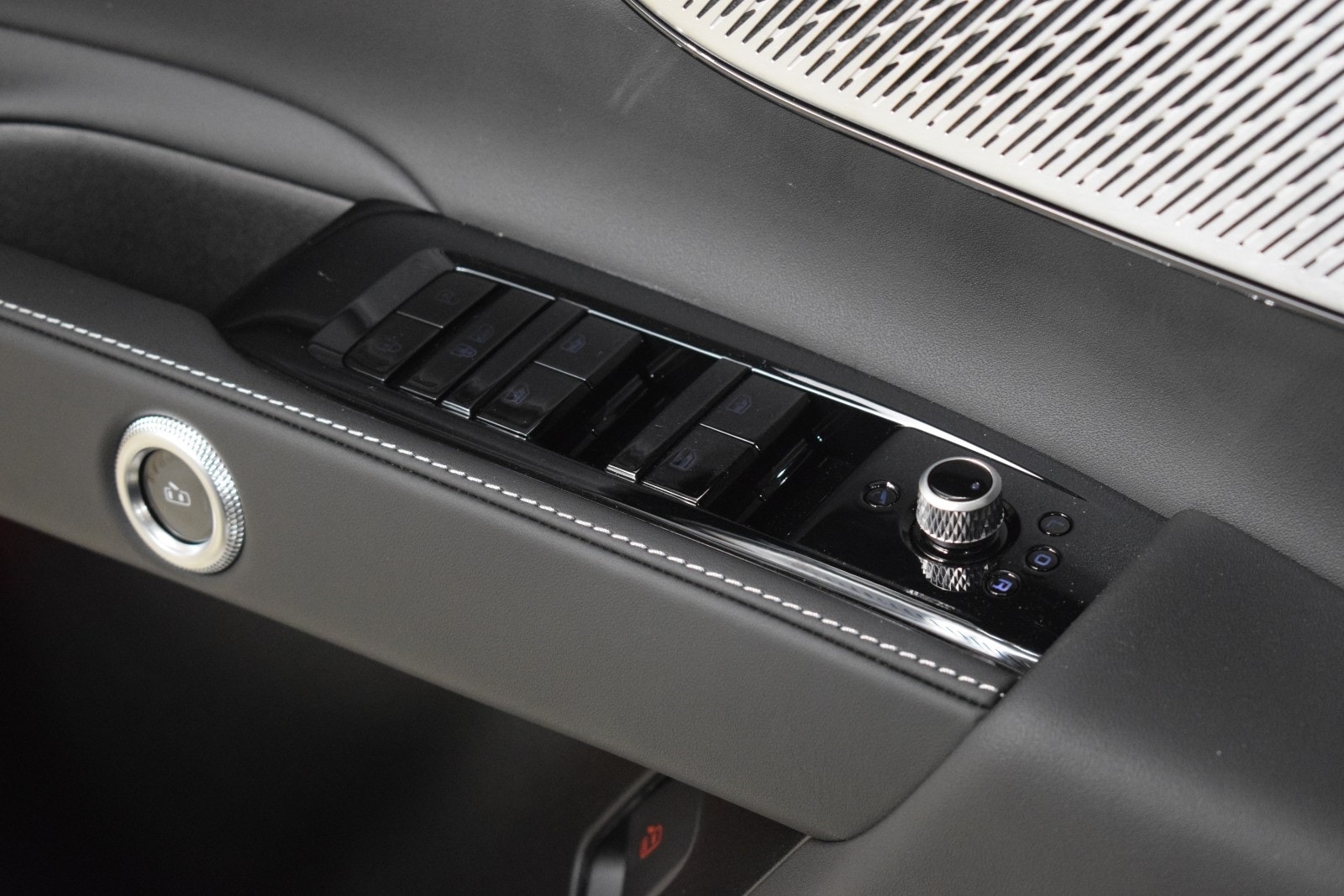 Thumbnail: 2025 Maserati Grecale - 38