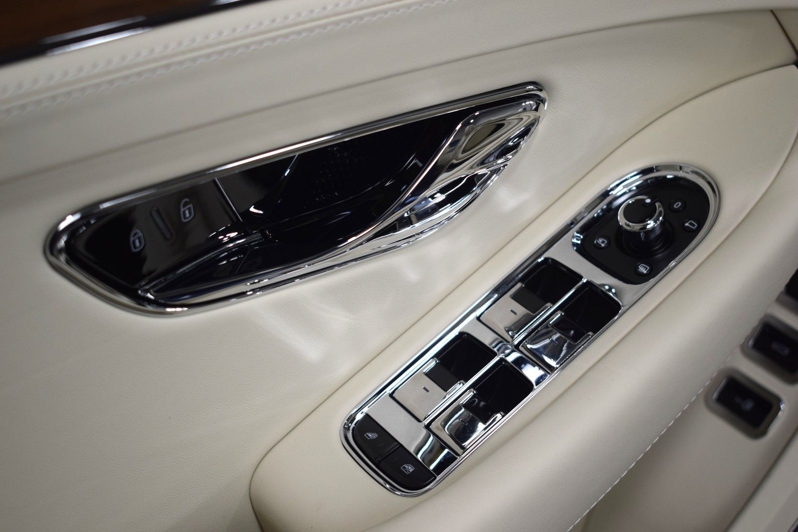 Thumbnail: 2026 Bentley Continental - 37