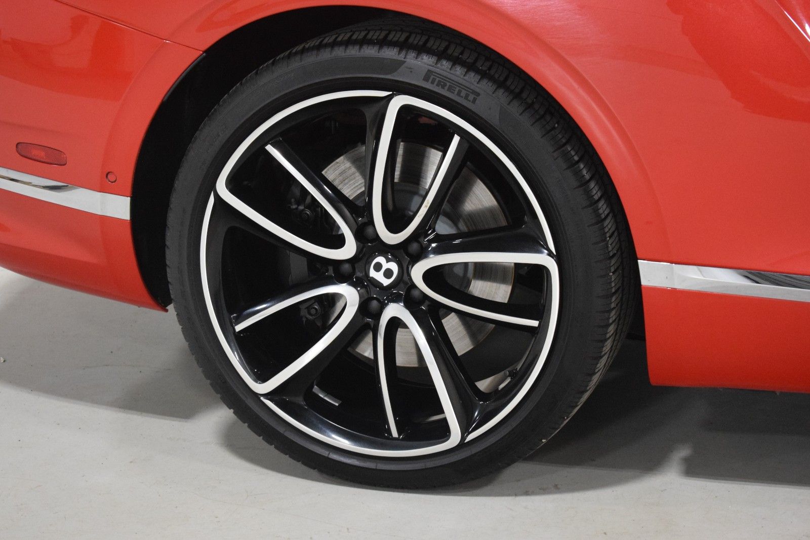 Thumbnail: 2023 Bentley Continental - 6