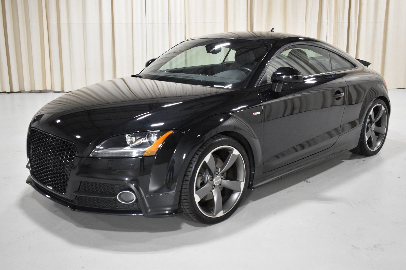2014 Audi TT 2.0T Coupe quattro S tronic's photo