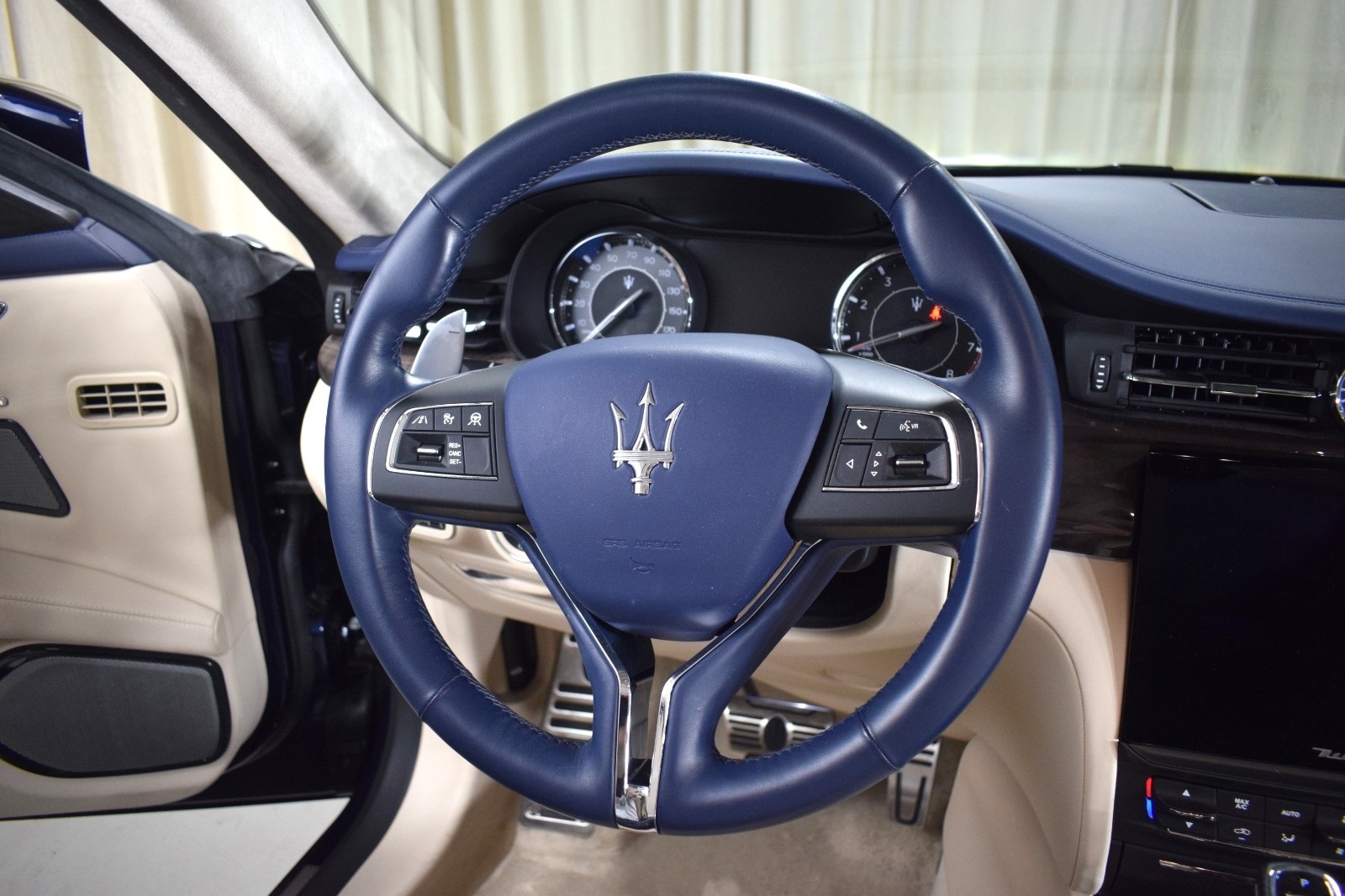Thumbnail: 2021 Maserati Quattroporte - 26