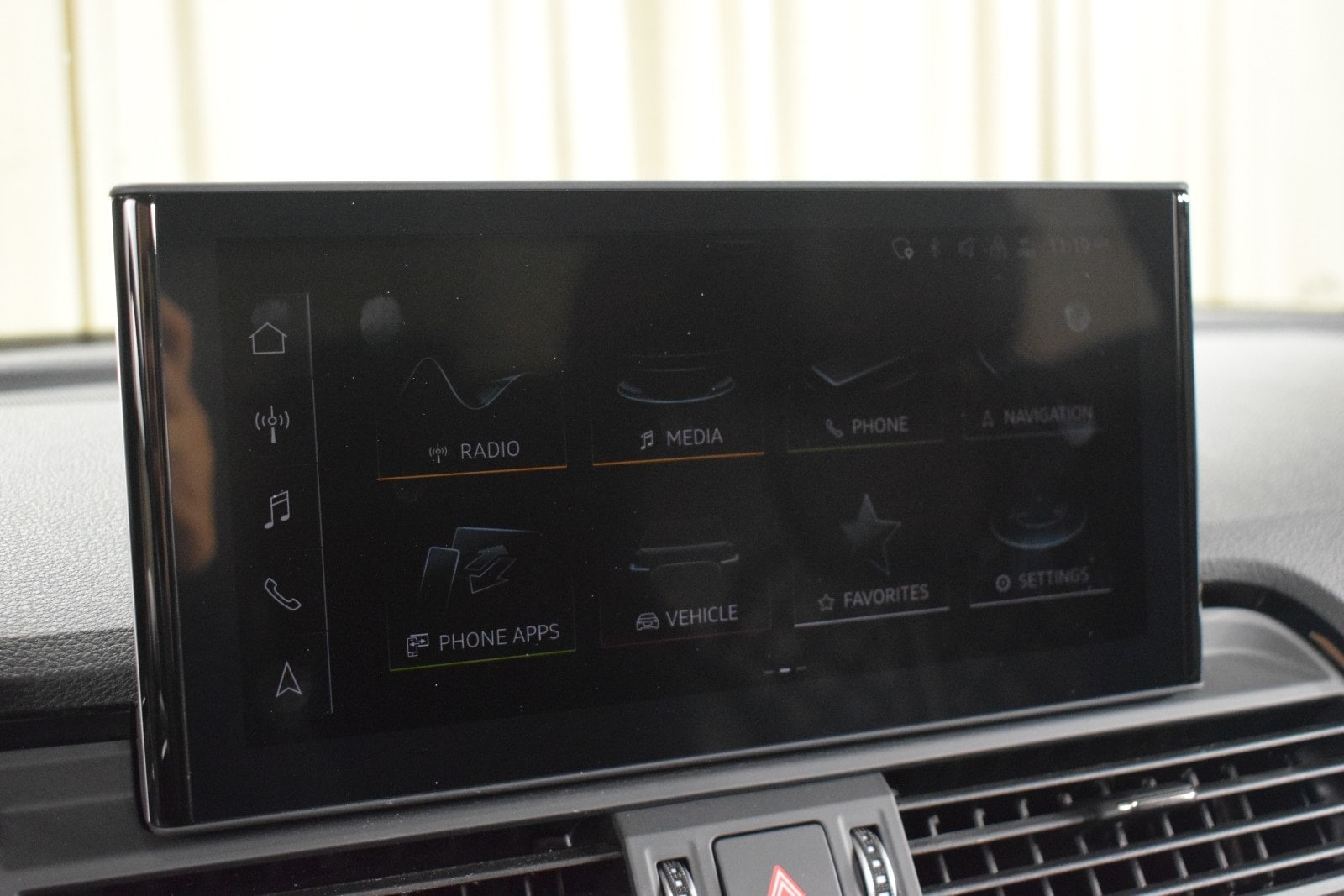 Thumbnail: 2022 Audi SQ5 - 30