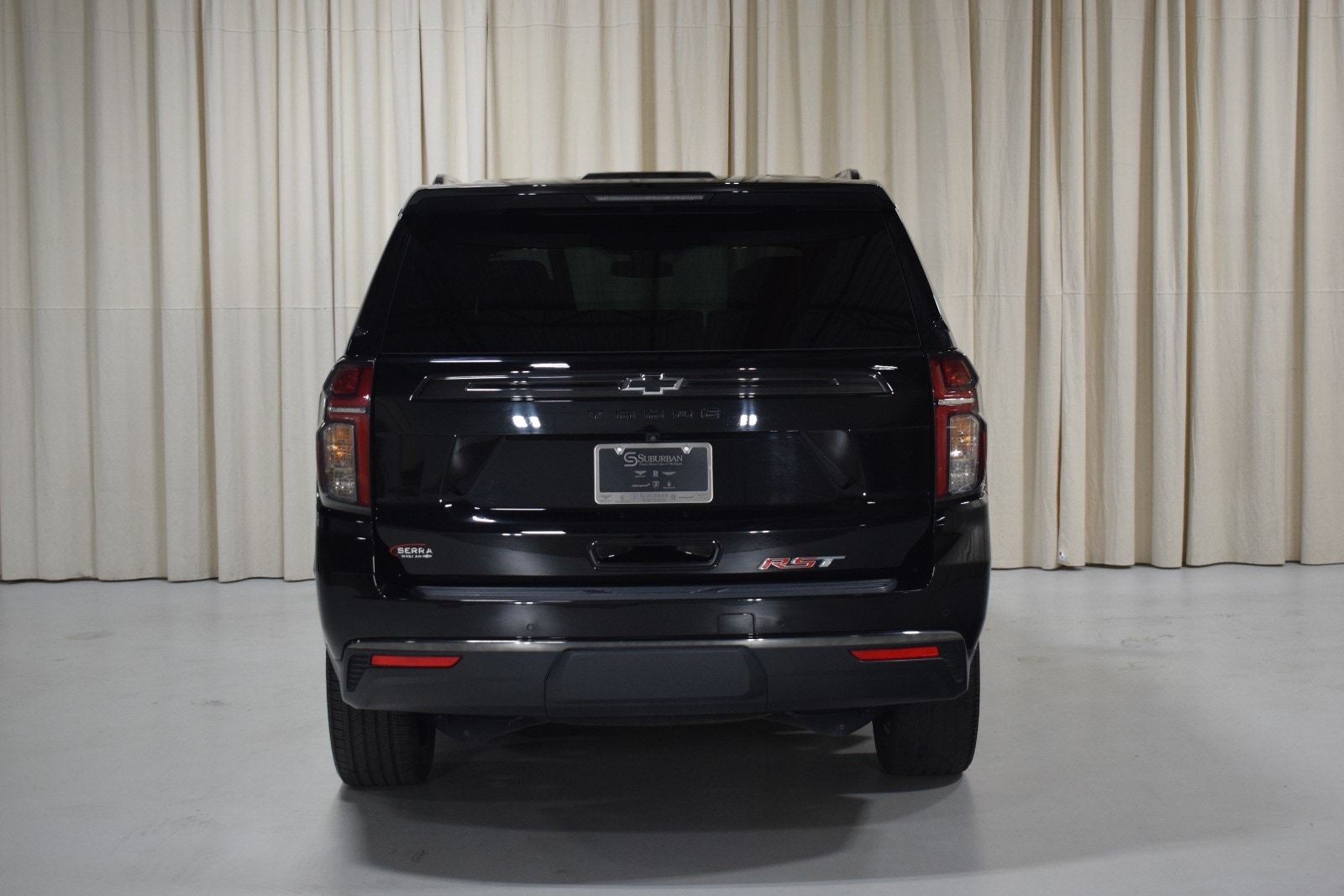 Thumbnail: 2022 Chevrolet Tahoe - 11