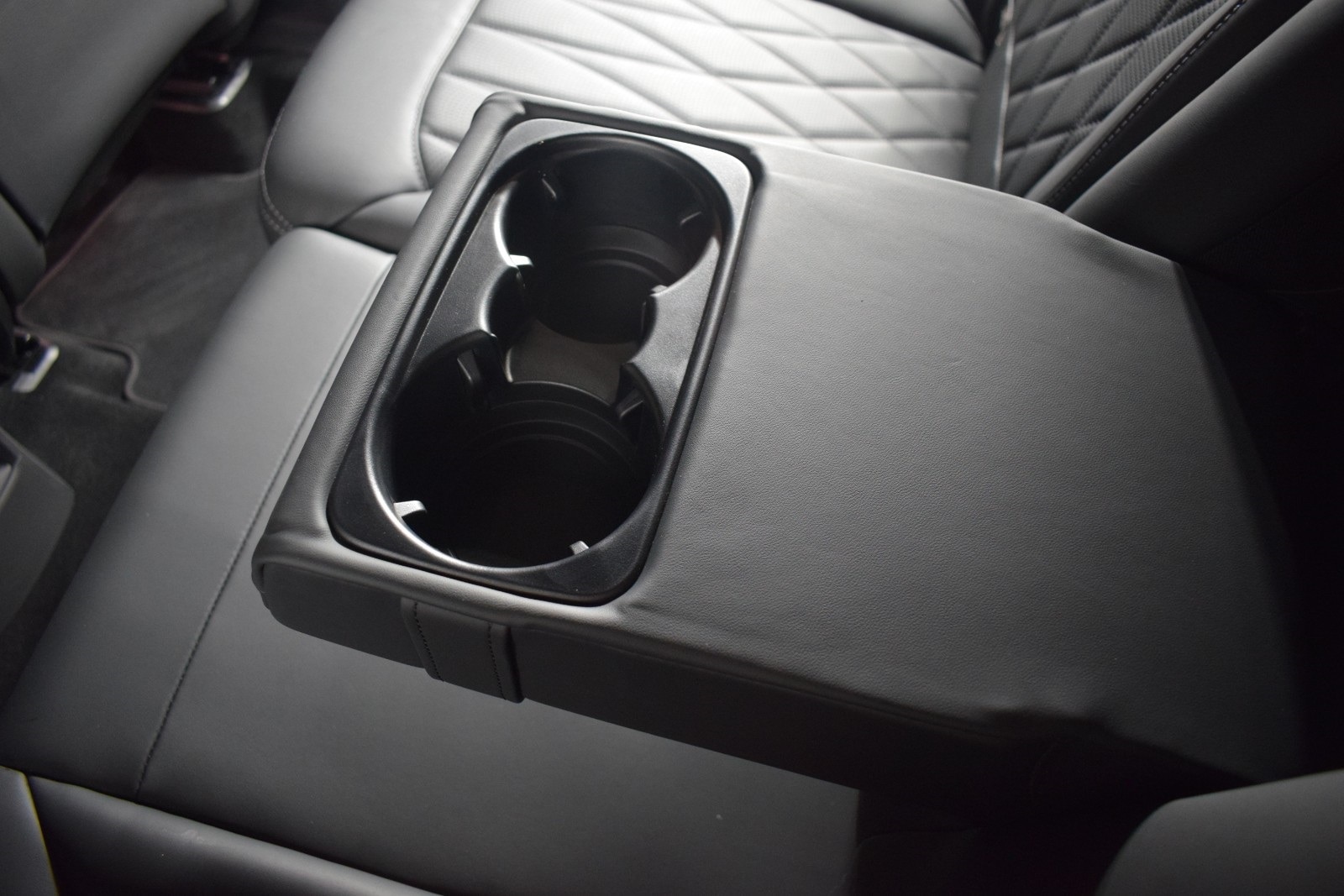 Thumbnail: 2025 Mercedes-Benz G-Class - 24