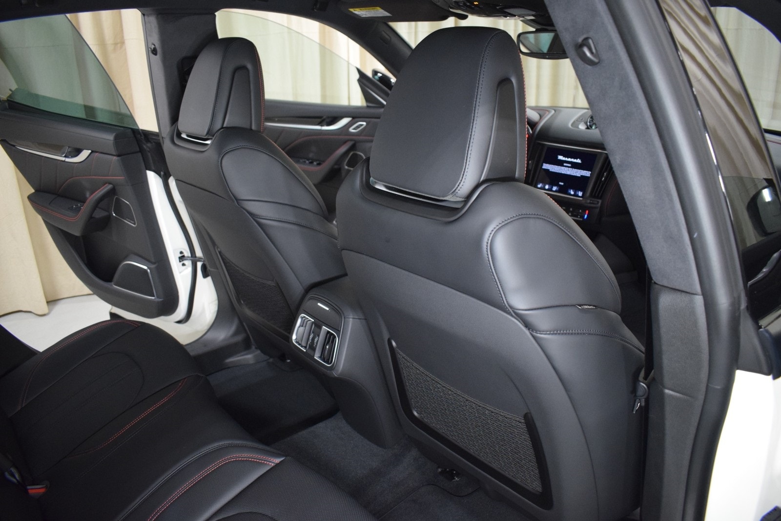 Thumbnail: 2024 Maserati Levante - 20