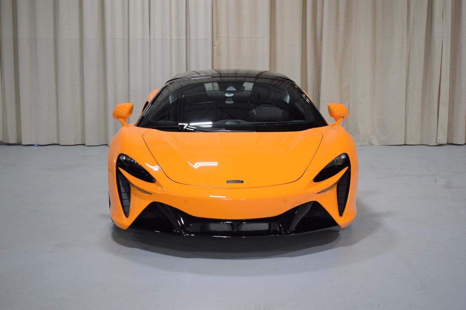 Thumbnail: 2025 Mclaren Artura - 7