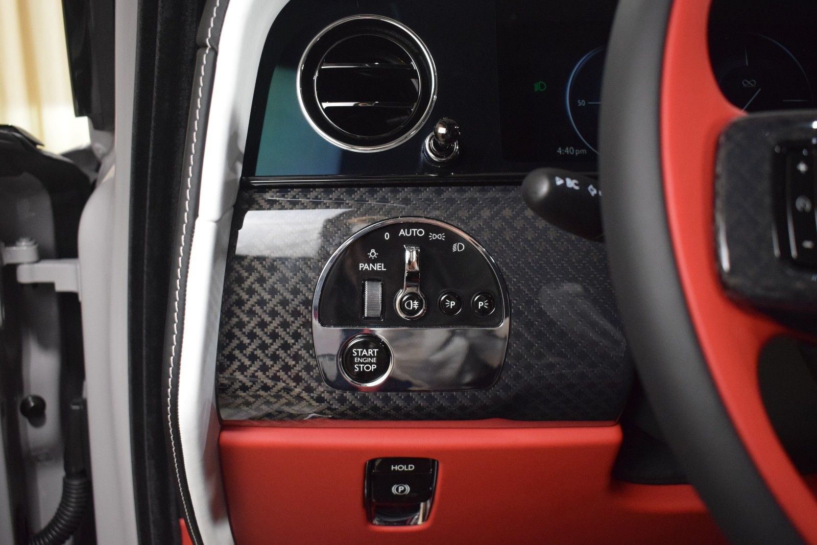 2026 Rolls-Royce Cullinan Black Badge - Photo 30