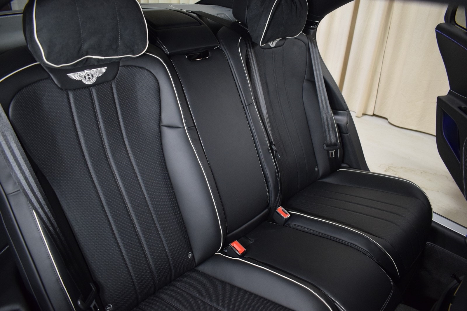 Thumbnail: 2026 Bentley Flying Spur - 20