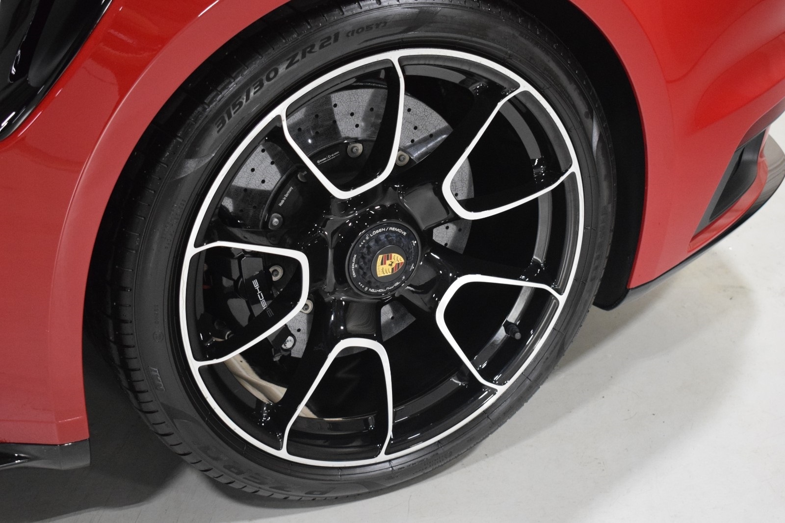 Thumbnail: 2022 Porsche 911 - 5