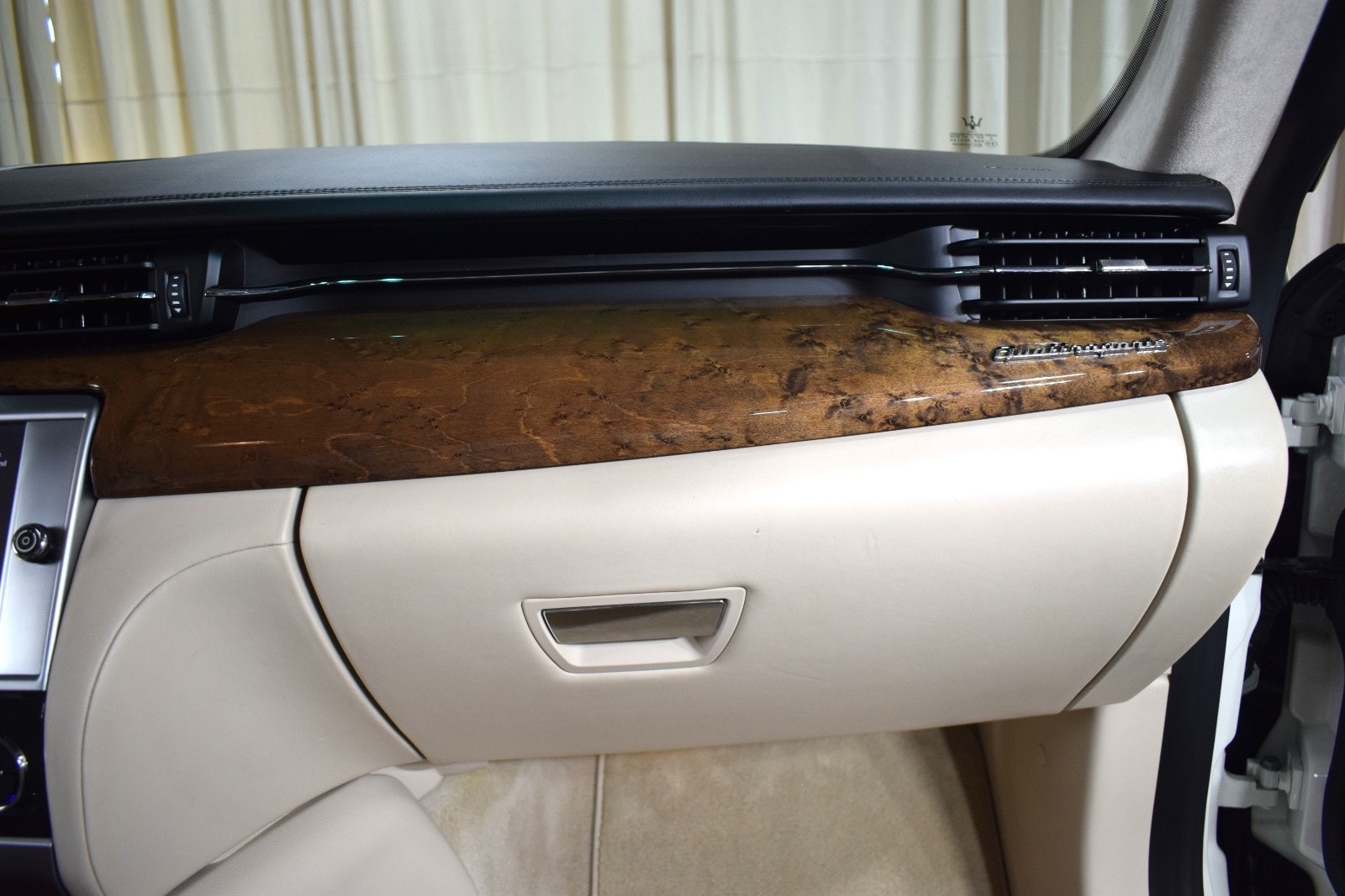 Thumbnail: 2014 Maserati Quattroporte - 24