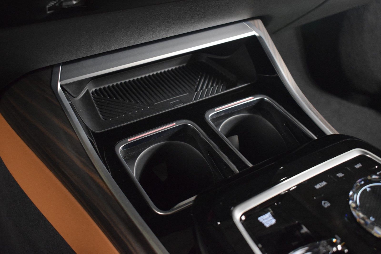 Thumbnail: 2025 BMW 7 Series - 34