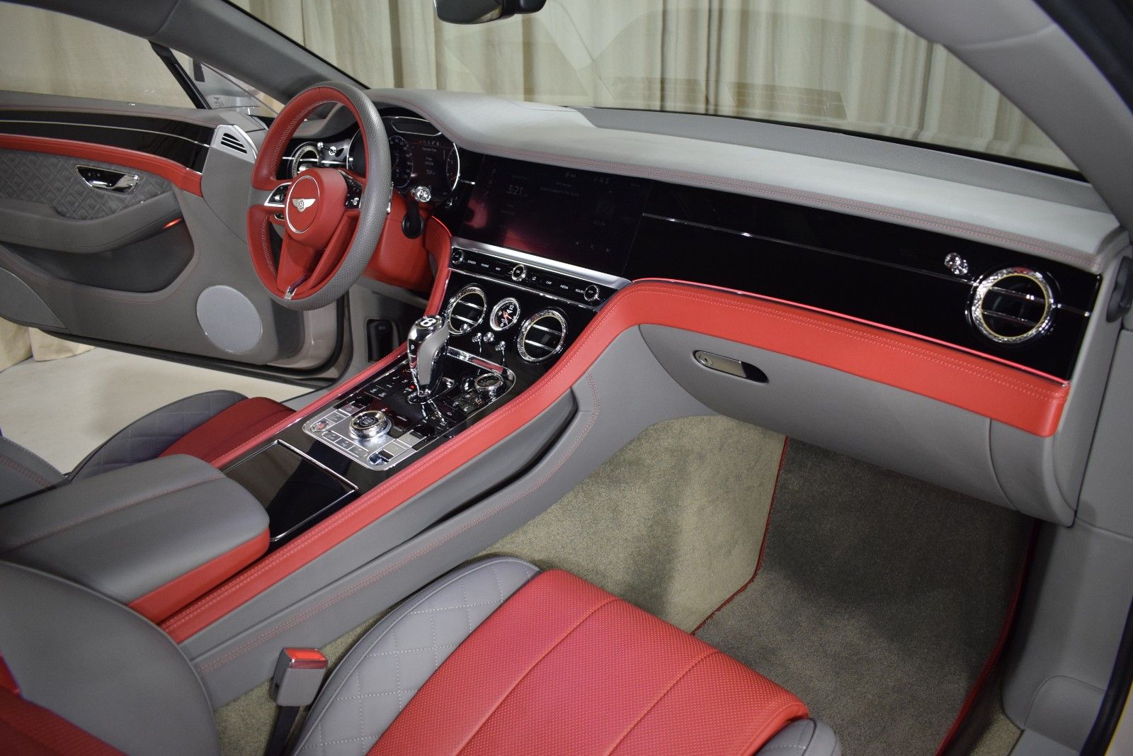 Thumbnail: 2020 Bentley Continental - 23
