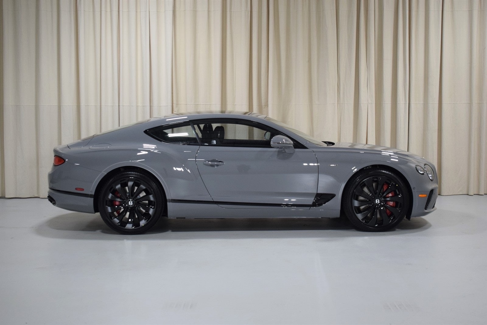 Thumbnail: 2024 Bentley Continental - 5