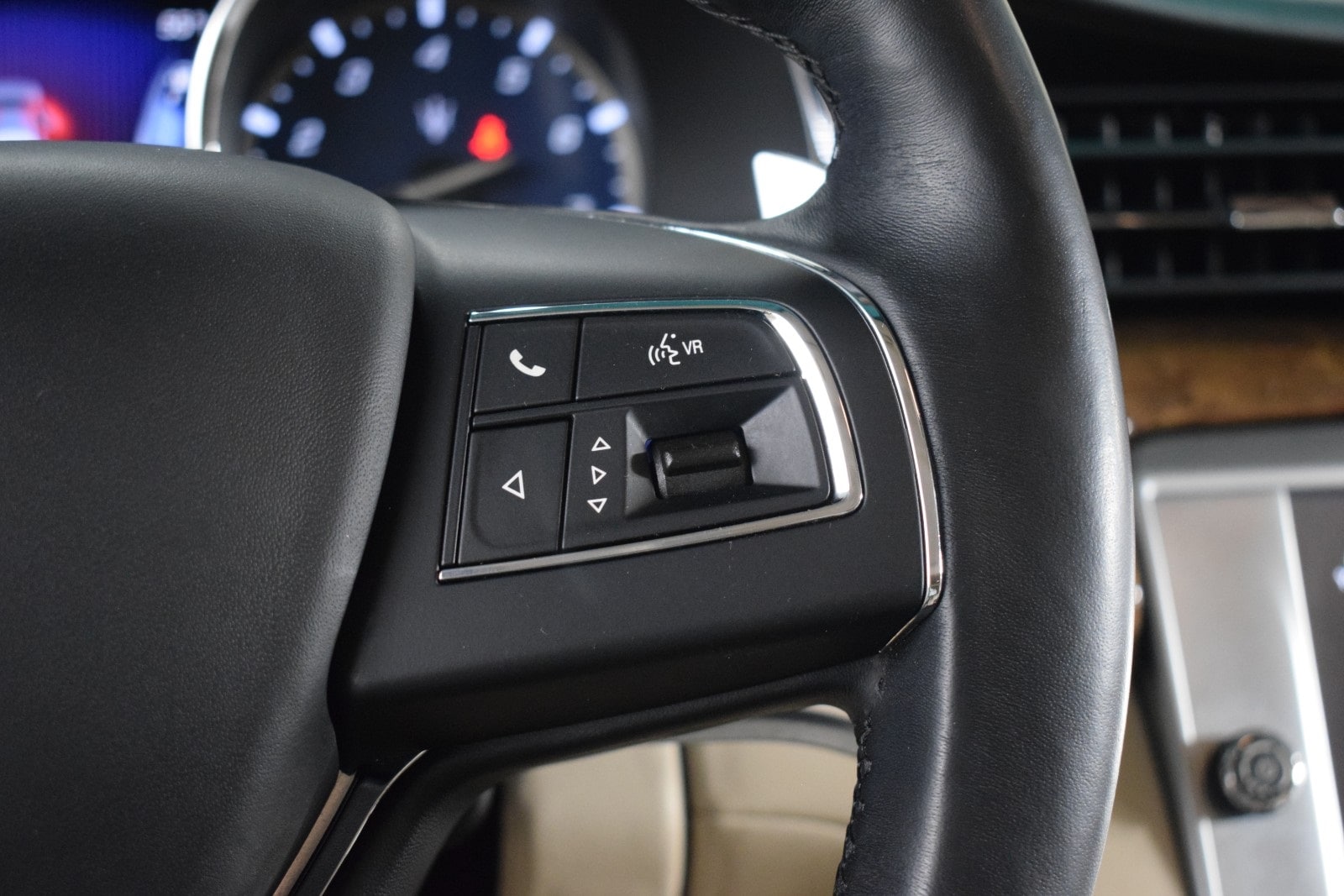 Thumbnail: 2014 Maserati Quattroporte - 28