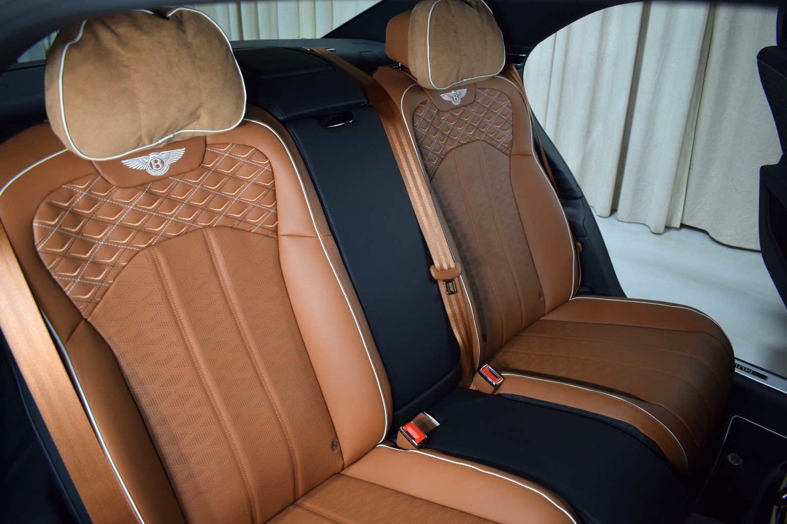 Thumbnail: 2025 Bentley Flying Spur - 20