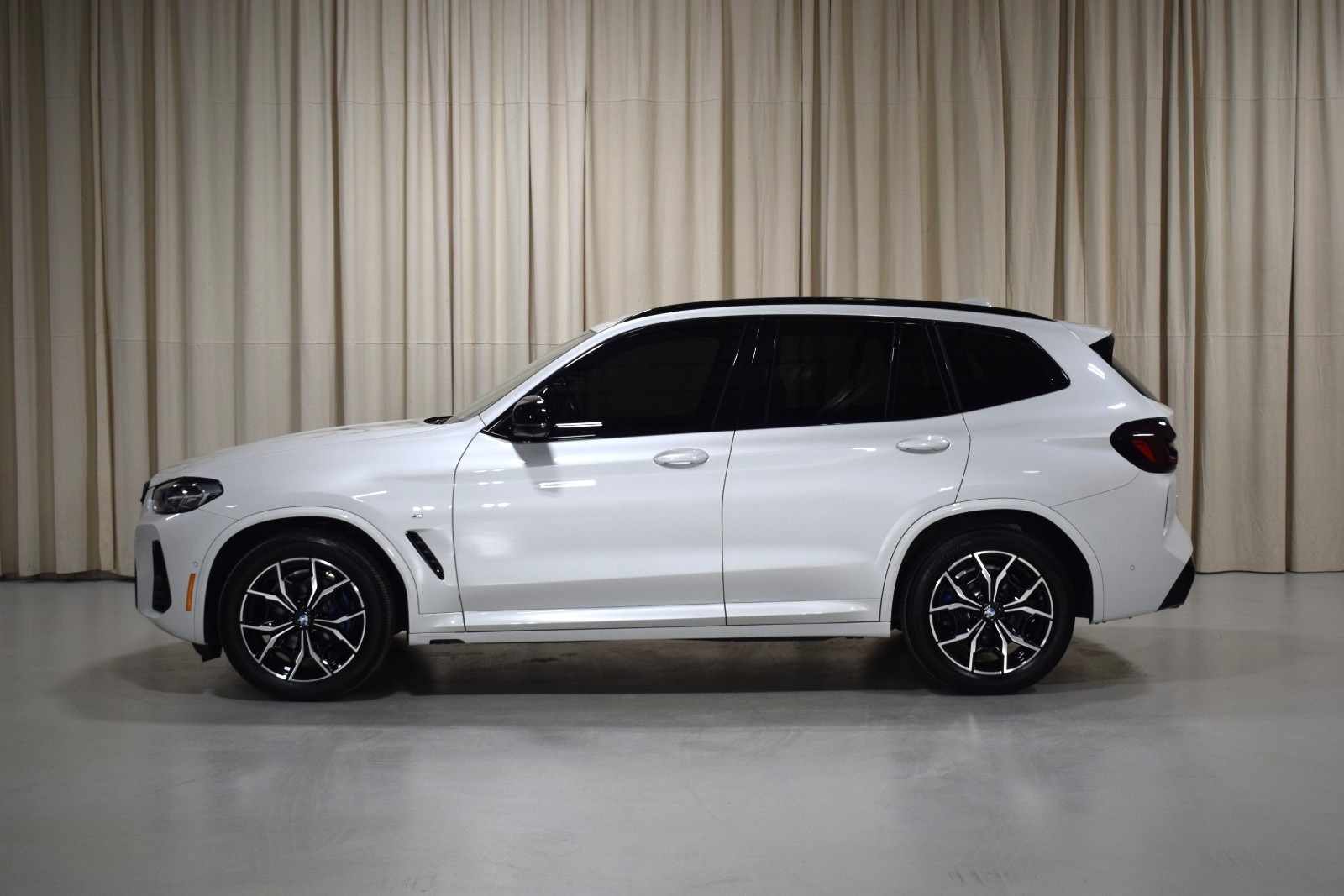 Thumbnail: 2023 BMW X3 - 5