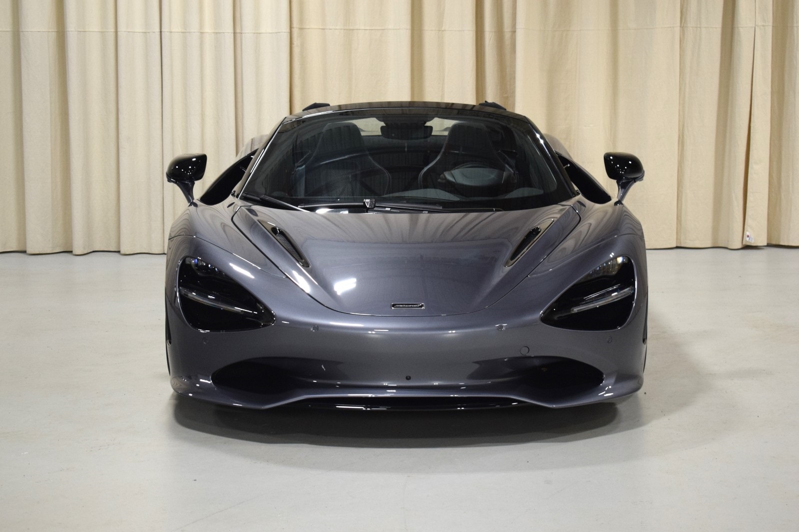 Thumbnail: 2024 Mclaren 750S - 9