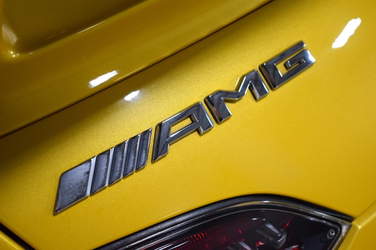 Thumbnail: 2020 Mercedes-Benz AMG GT - 13