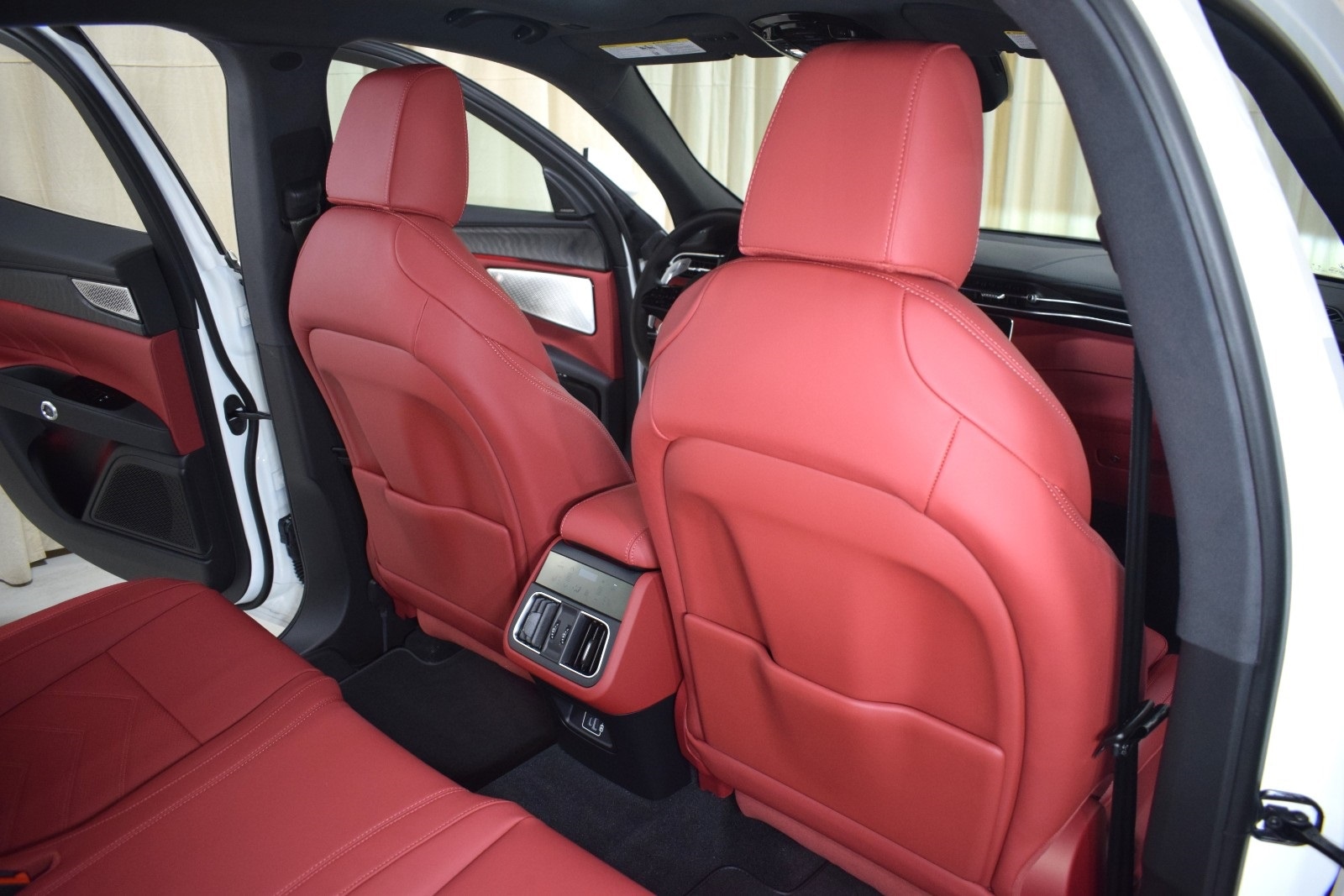 Thumbnail: 2025 Maserati Grecale - 19