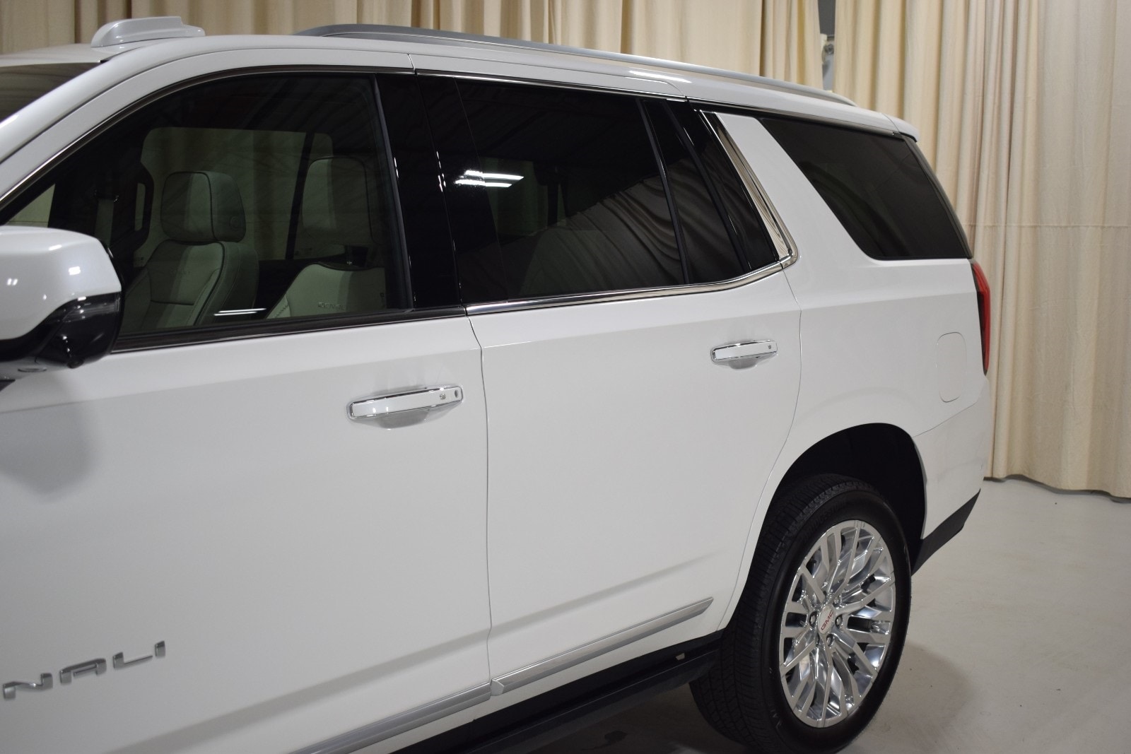 Thumbnail: 2025 GMC Yukon - 2