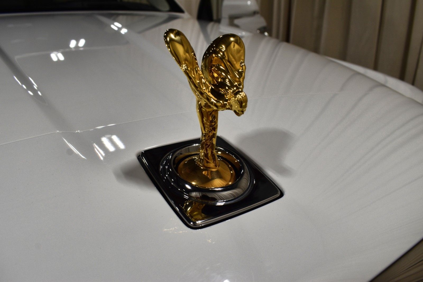 Thumbnail: 2024 Rolls-Royce Cullinan - 10