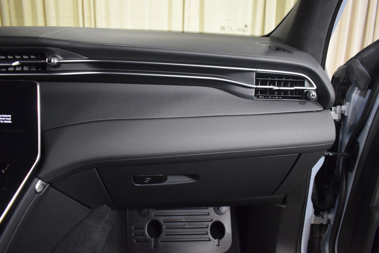 Thumbnail: 2024 Maserati Grecale - 24