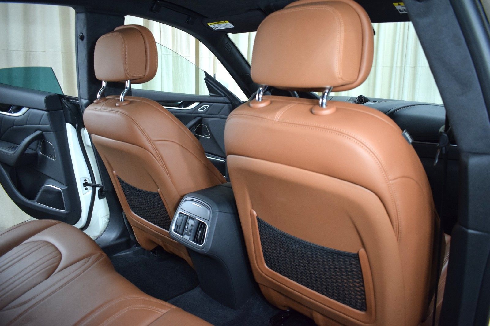 Thumbnail: 2023 Maserati Levante - 20