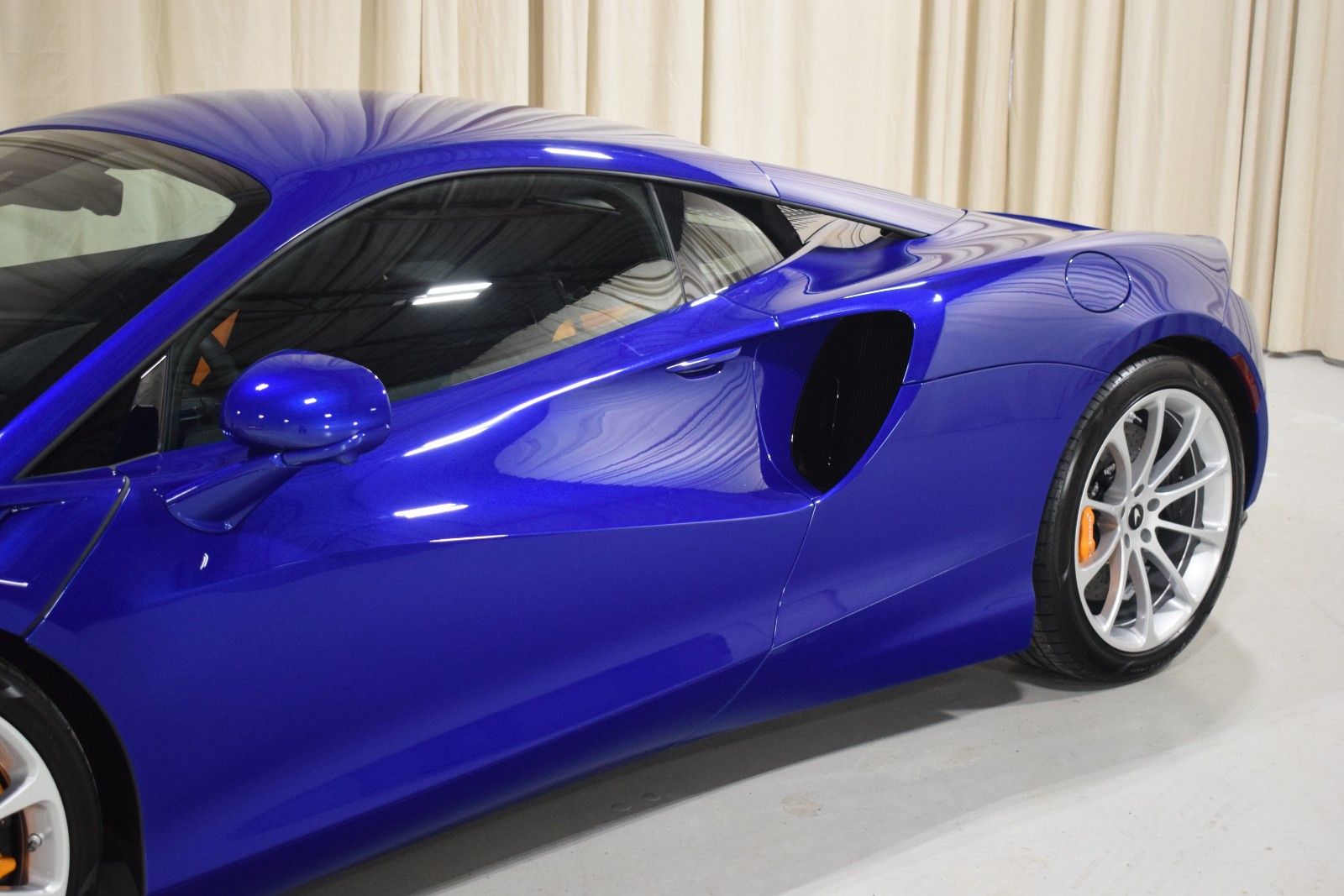 2026 McLaren Artura Performance - Photo 2
