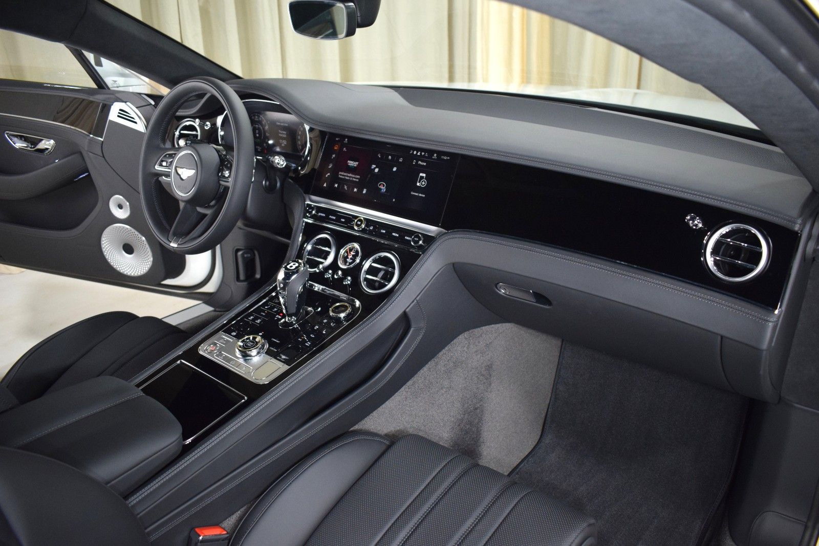 Thumbnail: 2026 Bentley Continental - 23