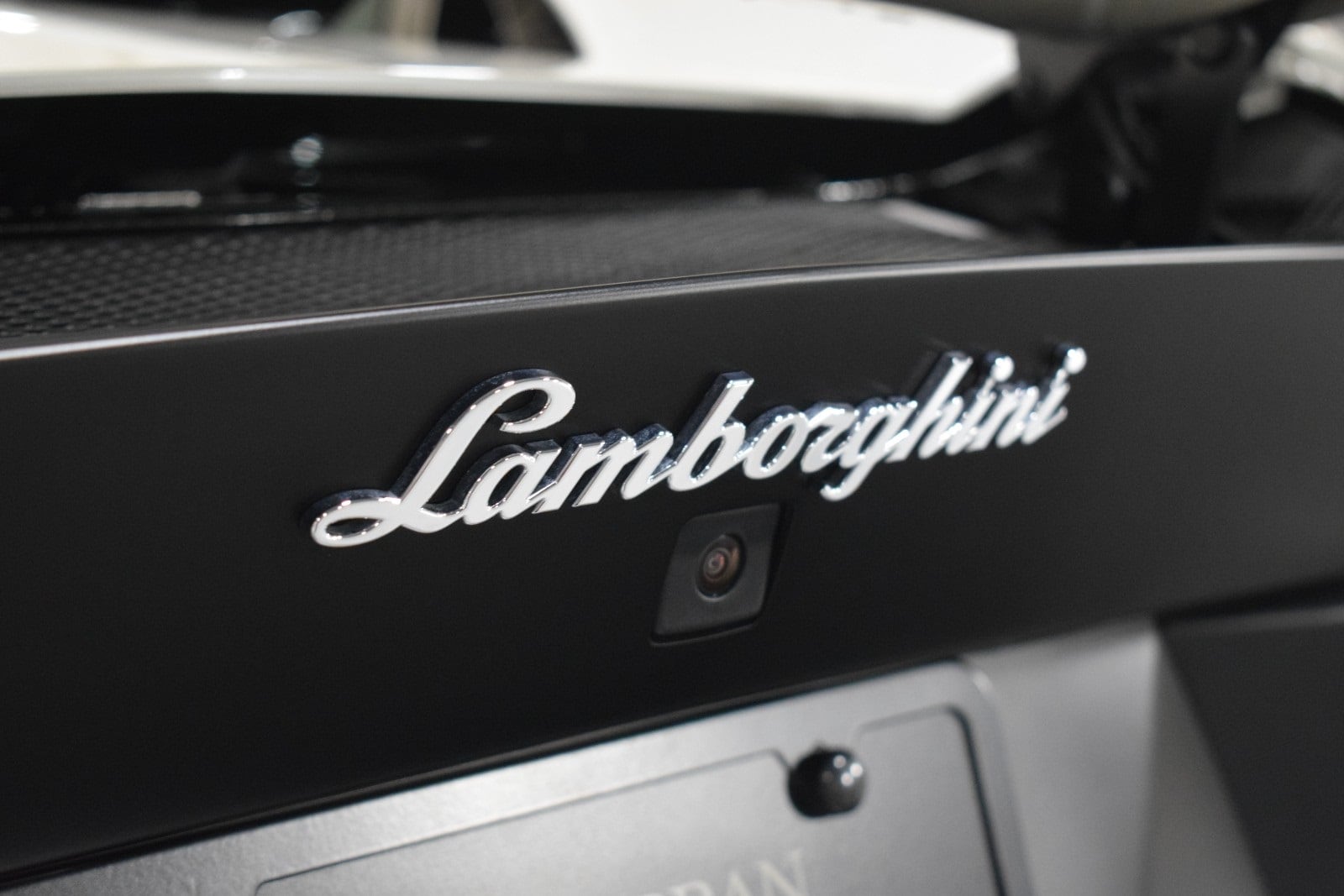 Thumbnail: 2019 Lamborghini Aventador - 12