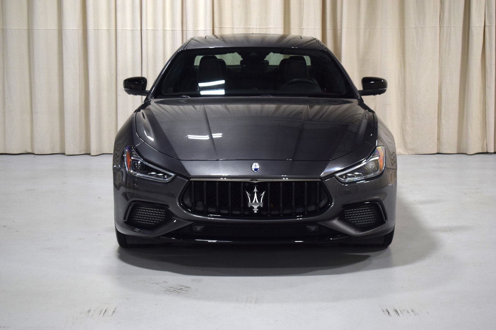 Thumbnail: 2024 Maserati Ghibli - 8