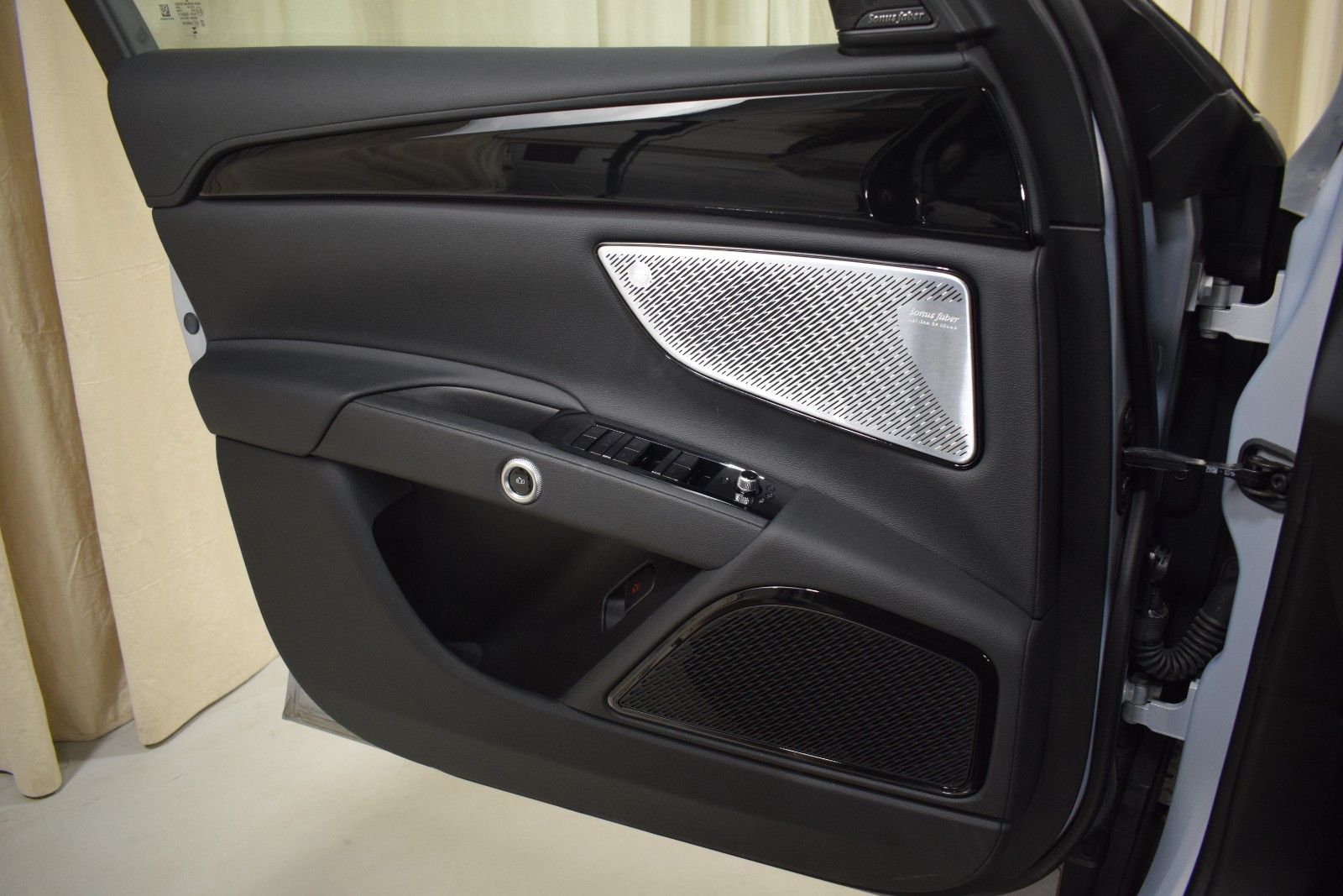 Thumbnail: 2024 Maserati Grecale - 37