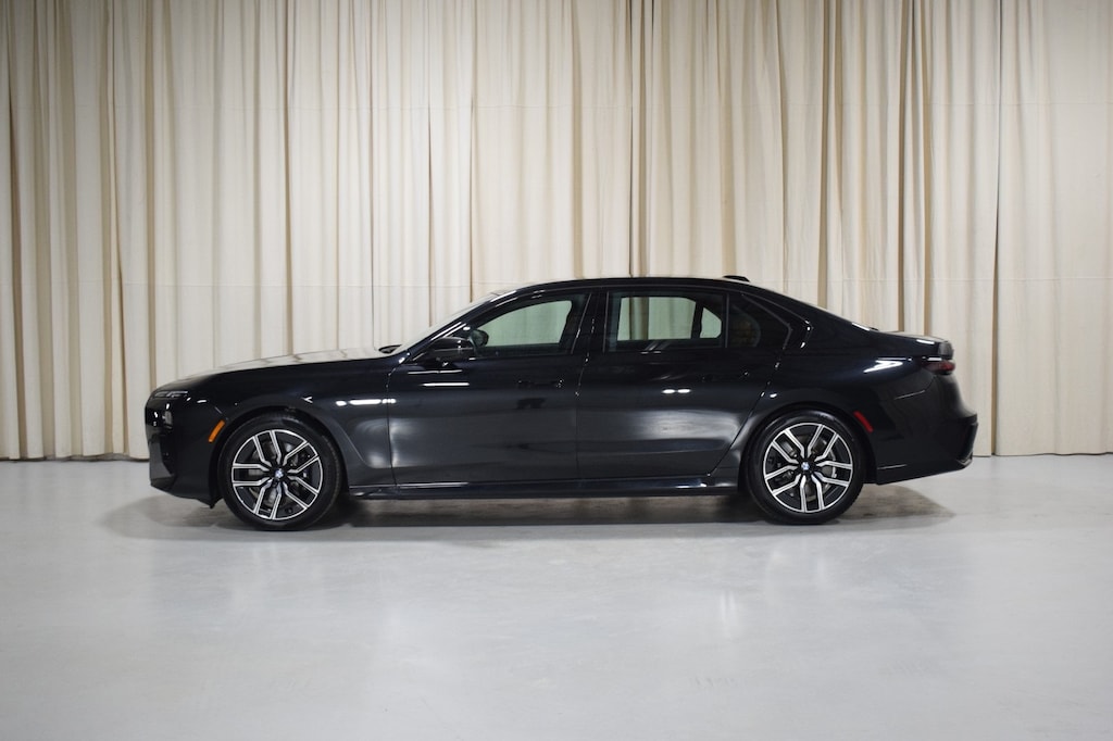 Used 2025 BMW 7 Series 740i xDrive Sedan