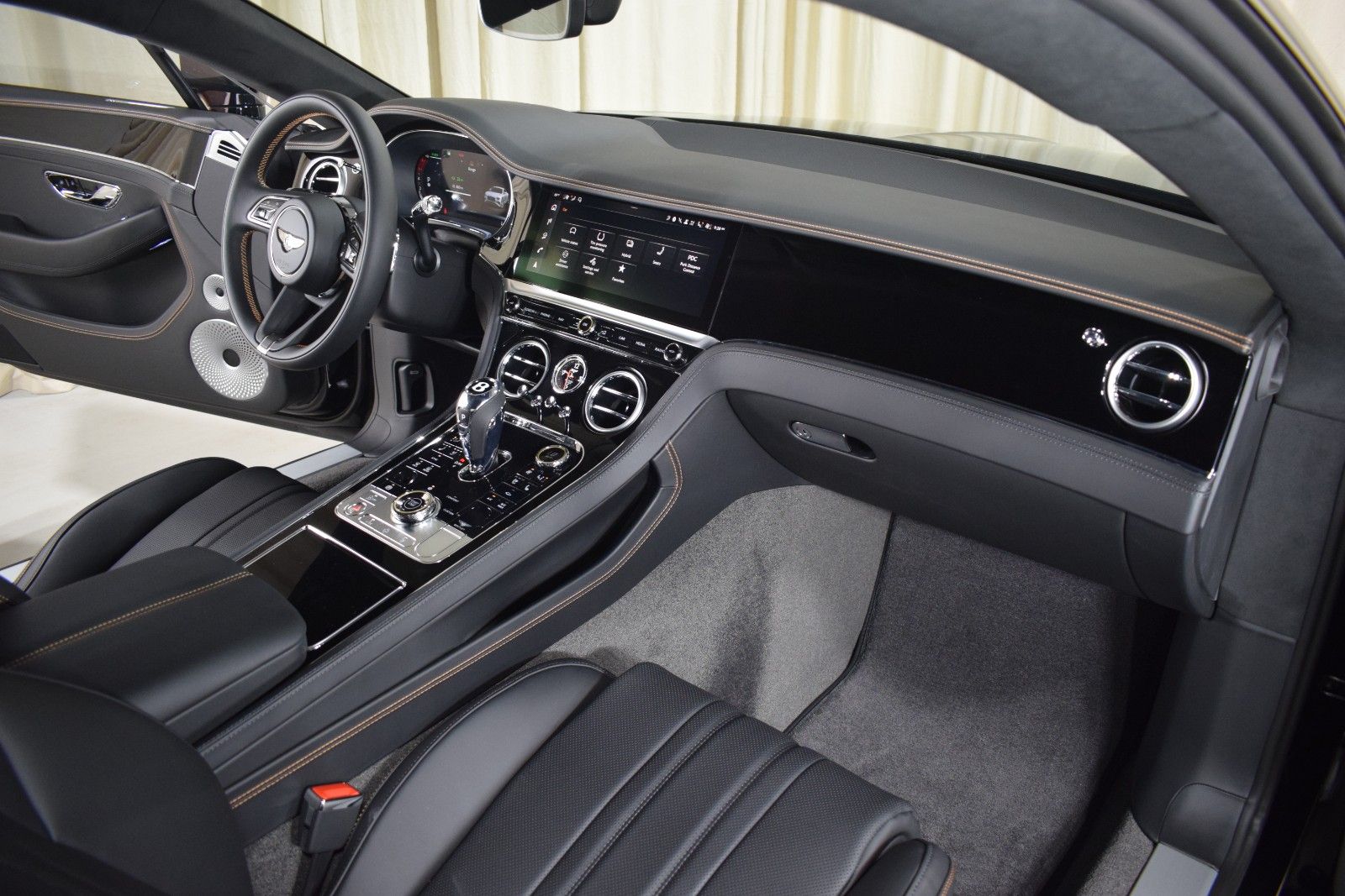 Thumbnail: 2026 Bentley Continental - 23