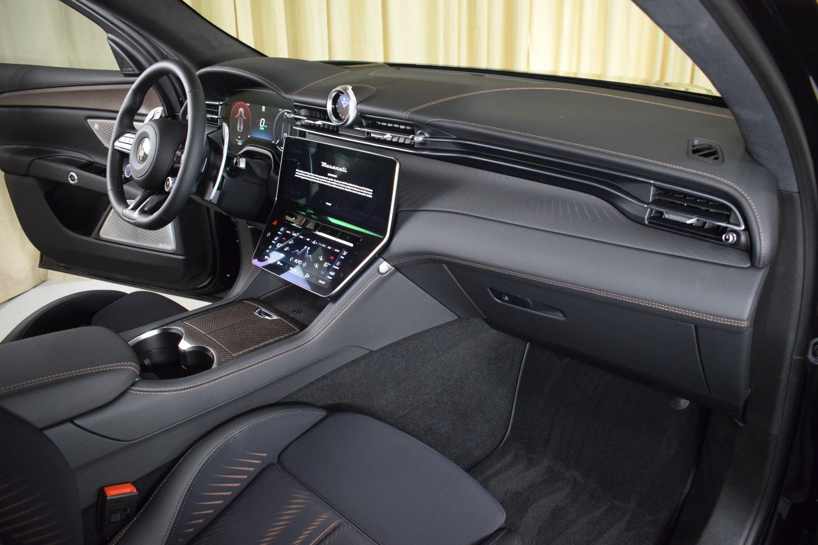 Thumbnail: 2025 Maserati Grecale - 27