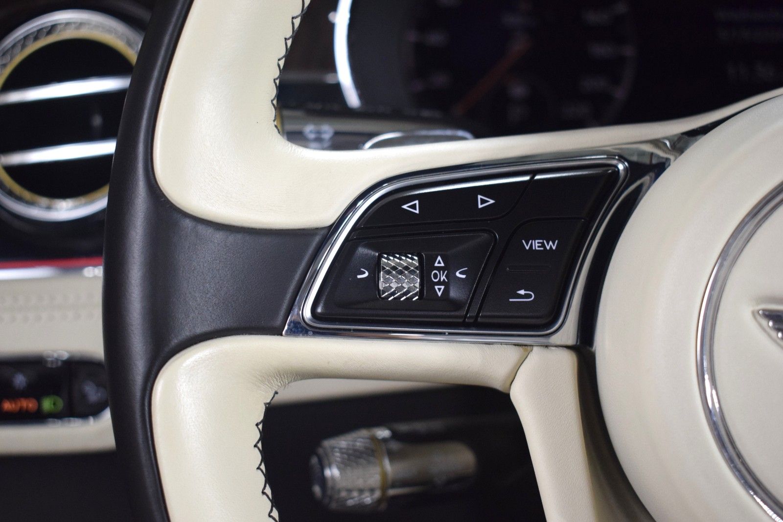 Thumbnail: 2020 Bentley Continental - 25