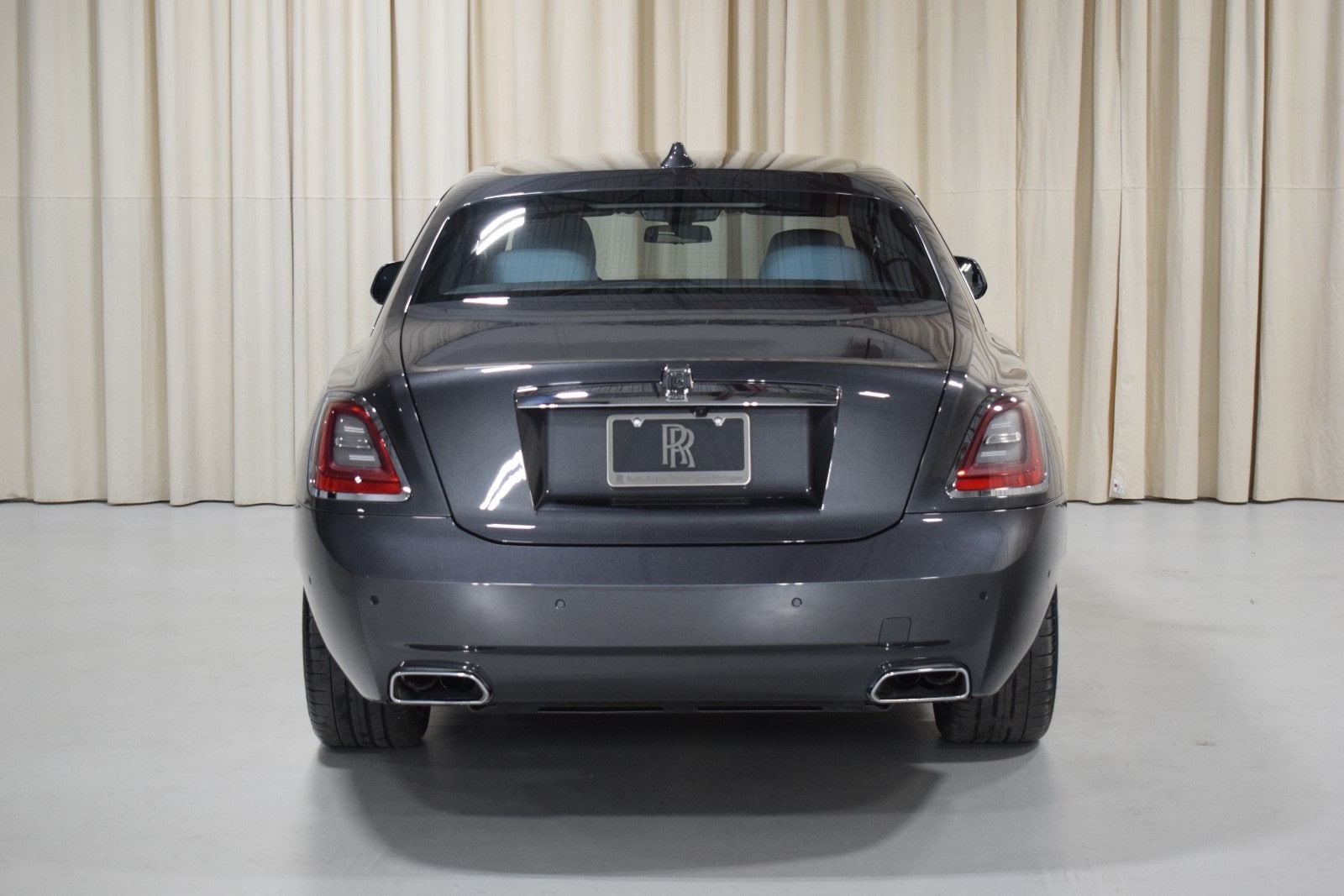 Thumbnail: 2021 Rolls-Royce Ghost - 11